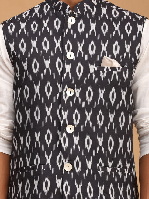 Vastramay Men's Black Ikkat Printed Cotton Nehru Jacket With White Kurta And Pyjama Set